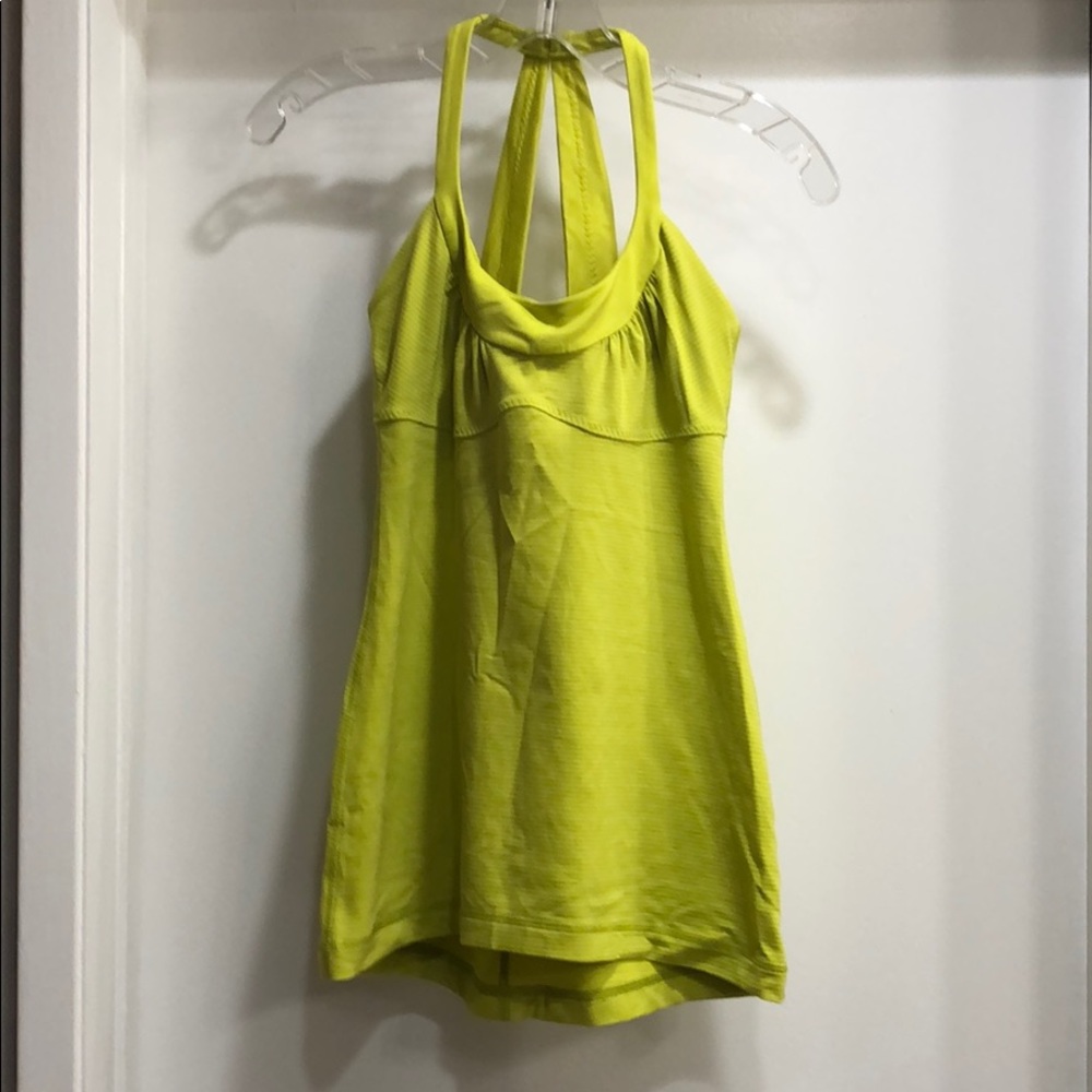 Lululemon Tank w/adjustable shelf cami sz 6 or 8